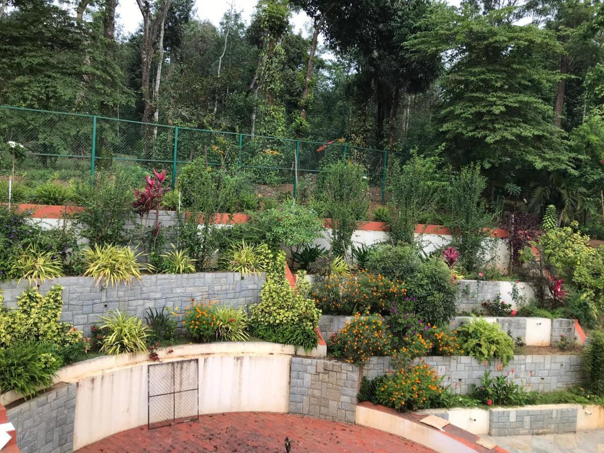 Robin Woods Homestay Sakleshpur Extérieur photo